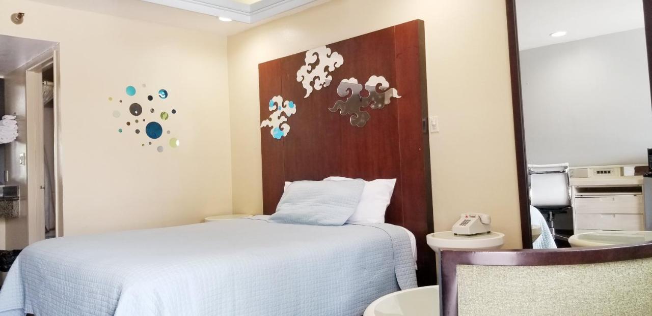 Century Motel Буена Парк Екстериор снимка