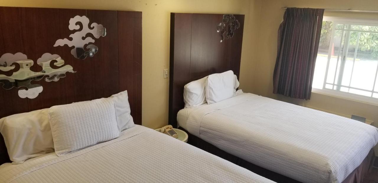 Century Motel Буена Парк Стая снимка
